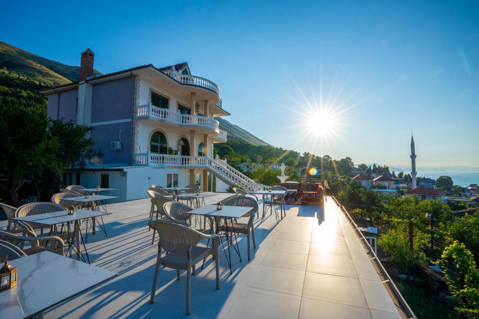 Vila Sela Shkodra Exterior foto